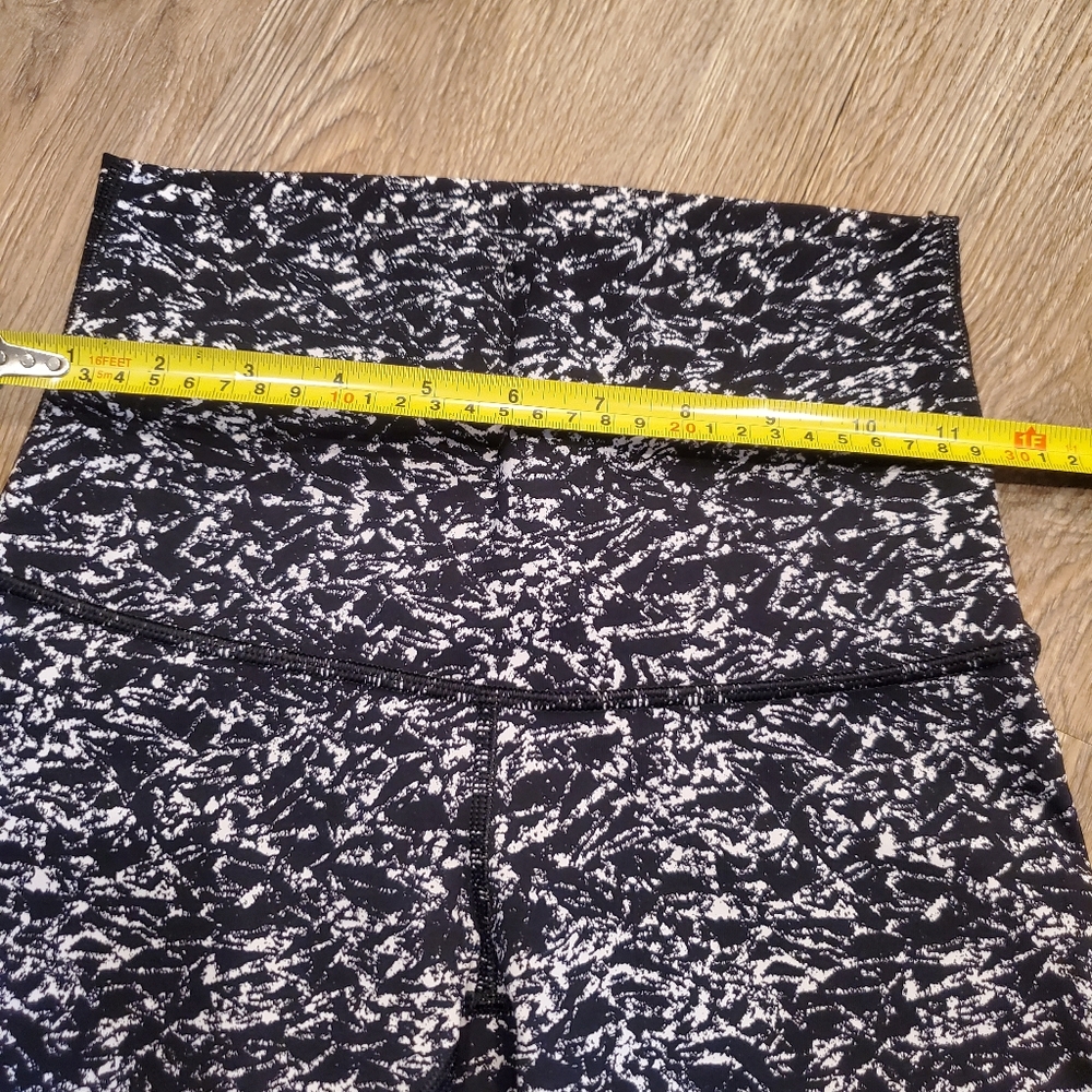 LuLuLemon 🍋 High Waisted Full Length Leggings - Picture 8 of 8